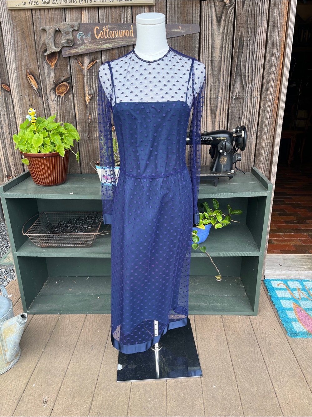 Vintage Doncaster size EXTRA SMALL evening cocktail DRESS 2006